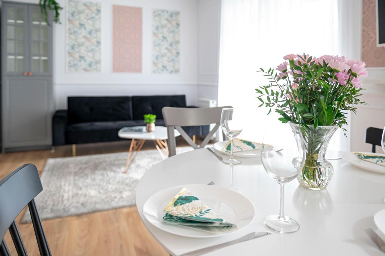 Heaven Apartment In The Old Town With Private Parking Gdansk Dış mekan fotoğraf
